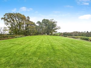 Photo 23- click for photo gallery